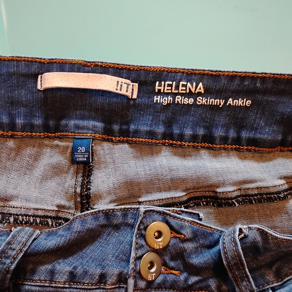 Helena  High Rise Distressed Skinny Jeans - Picture 4 of 4